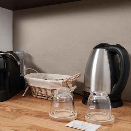 Suite 18 Luxury Apartments Bari Buitenkant foto