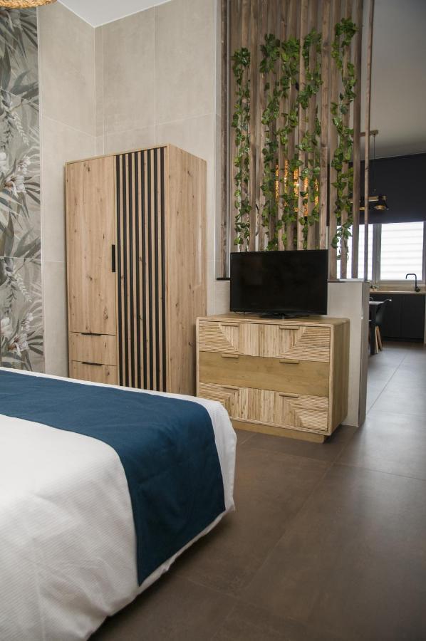 Suite 18 Luxury Apartments Bari Buitenkant foto