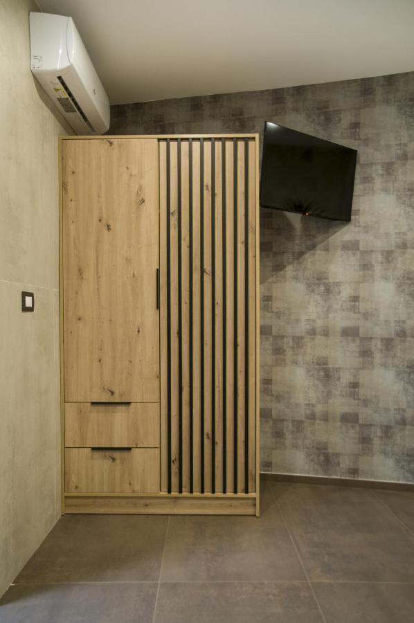 Suite 18 Luxury Apartments Bari Buitenkant foto